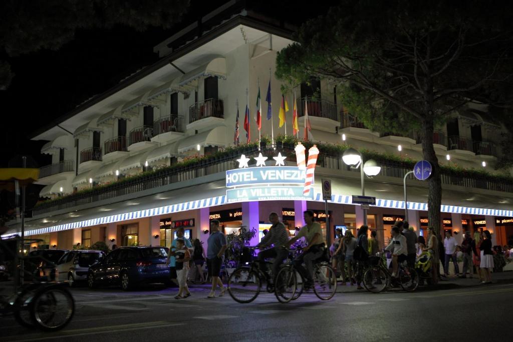 Hotel Venezia E La Villetta Jesolo Extérieur photo