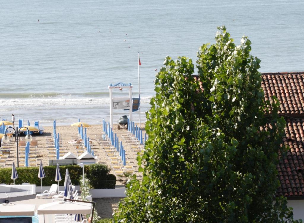 Hotel Venezia E La Villetta Jesolo Extérieur photo
