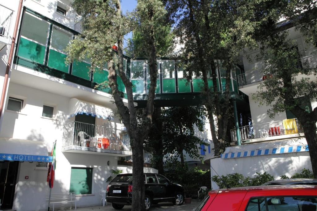 Hotel Venezia E La Villetta Jesolo Extérieur photo