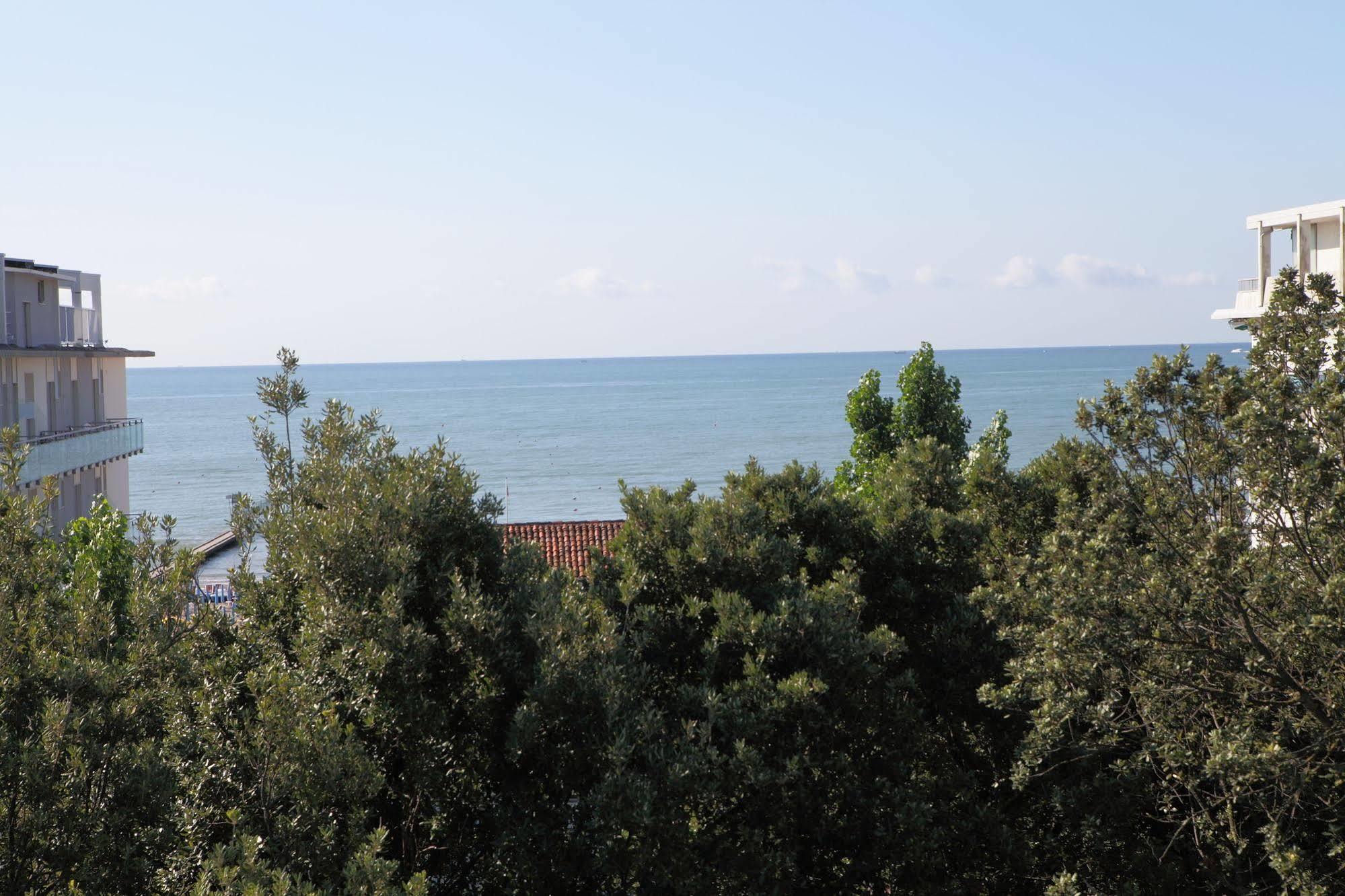 Hotel Venezia E La Villetta Jesolo Extérieur photo