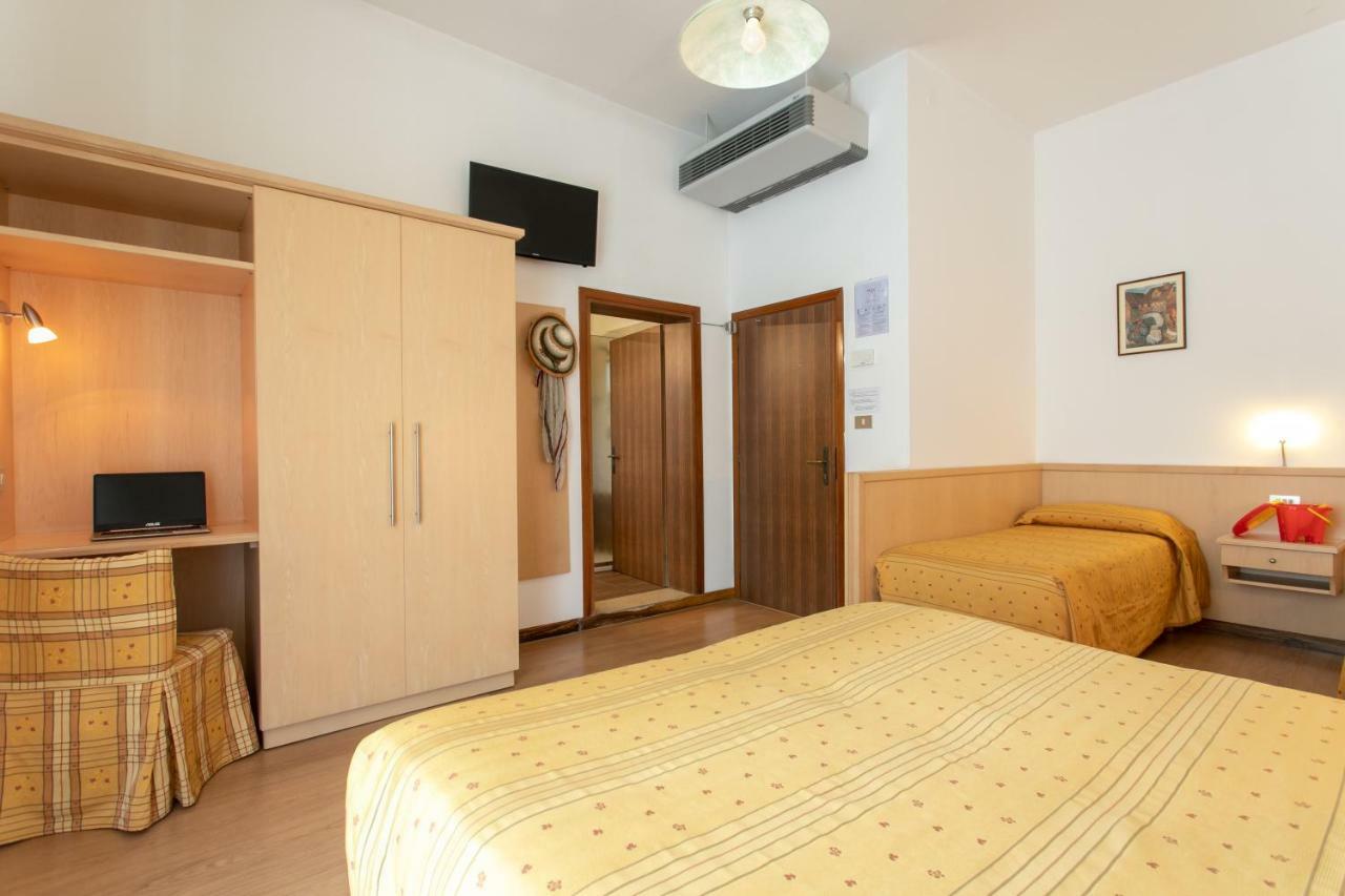 Hotel Venezia E La Villetta Jesolo Extérieur photo