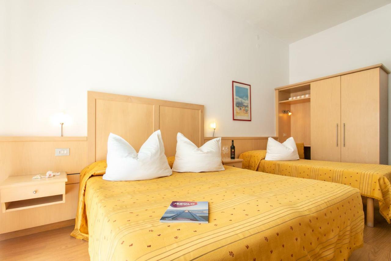 Hotel Venezia E La Villetta Jesolo Extérieur photo