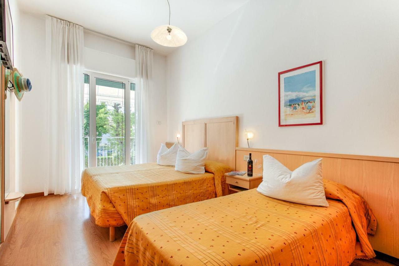 Hotel Venezia E La Villetta Jesolo Extérieur photo